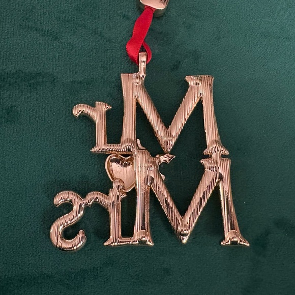 2024 Monet Mr & Mrs Gold Tone With Rhinestones Christmas Ornament - Picture 6 of 7